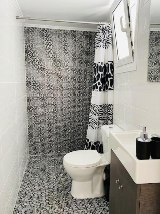 Modern 2Br Near Centre -5Min Wlk Apartamento Patras Exterior foto