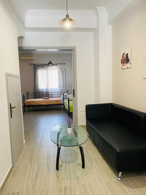 Modern 2Br Near Centre -5Min Wlk Apartamento Patras Exterior foto